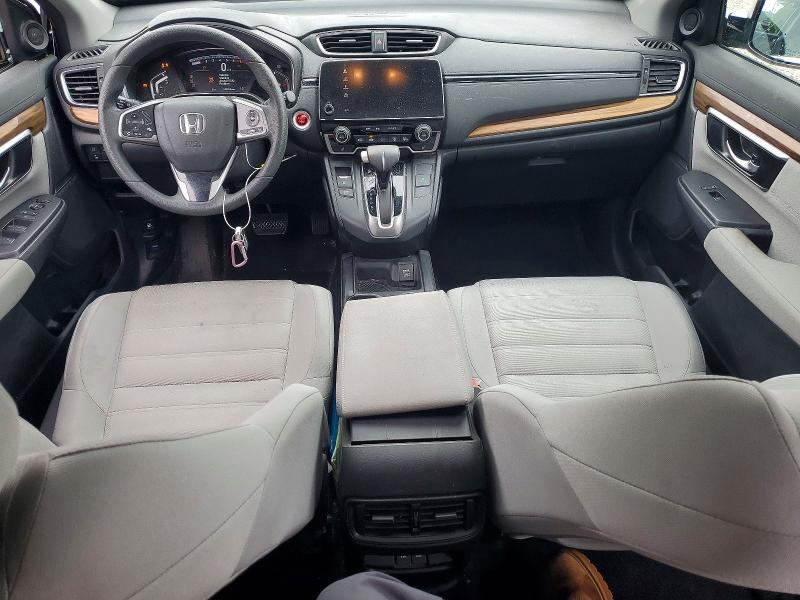 Снимка 8 от търг – 2018 HONDA CR-V с VIN 7FARW2H52JE024227