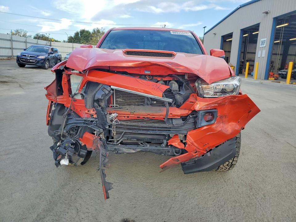 Photo 5 from auction – 2017 TOYOTA TACOMA with VIN 3TMCZ5AN2HM056895