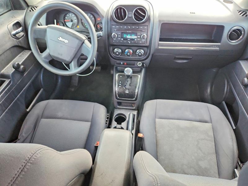 Photo 8 from auction – 2010 JEEP PATRIOT with VIN 1J4NT1GB4AD624608
