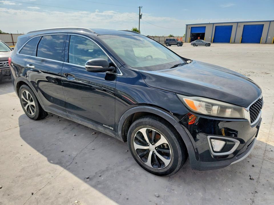 Photo 4 from auction – 2016 KIA SORENTO with VIN 5XYPHDA58GG018310