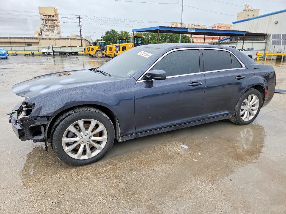 2018 CHRYSLER 300 - Търг №68130936