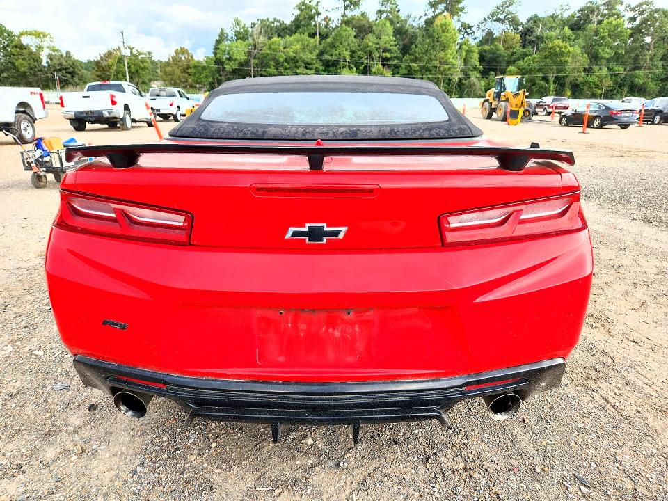 Photo 6 from auction – 2017 CHEVROLET CAMARO with VIN 1G1FB3DS0H0132102
