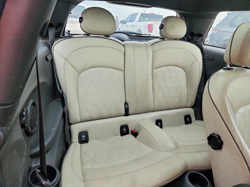 Photo 10 from auction – 2022 MINI COOPER with VIN WMW13DJ07N2S26529