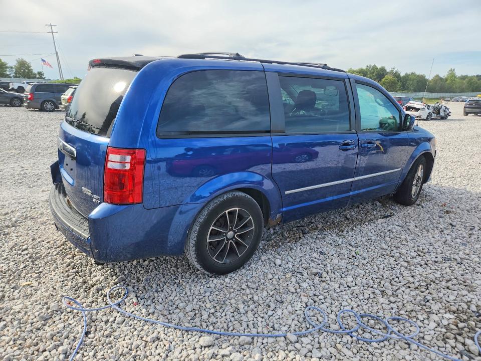 Photo 3 from auction – 2010 DODGE GRAND CARAVAN with VIN 2D4RN5DX9AR230028