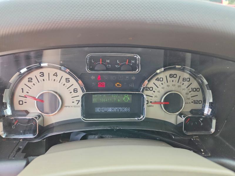 Photo 9 from auction – 2013 FORD EXPEDITION with VIN 1FMJU1K50DEF62928