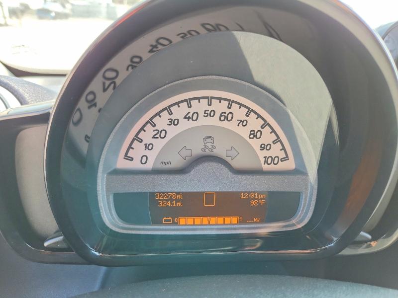 Photo 9 from auction – 2013 SMART FORTWO with VIN WMEEJ9AA6DK696731