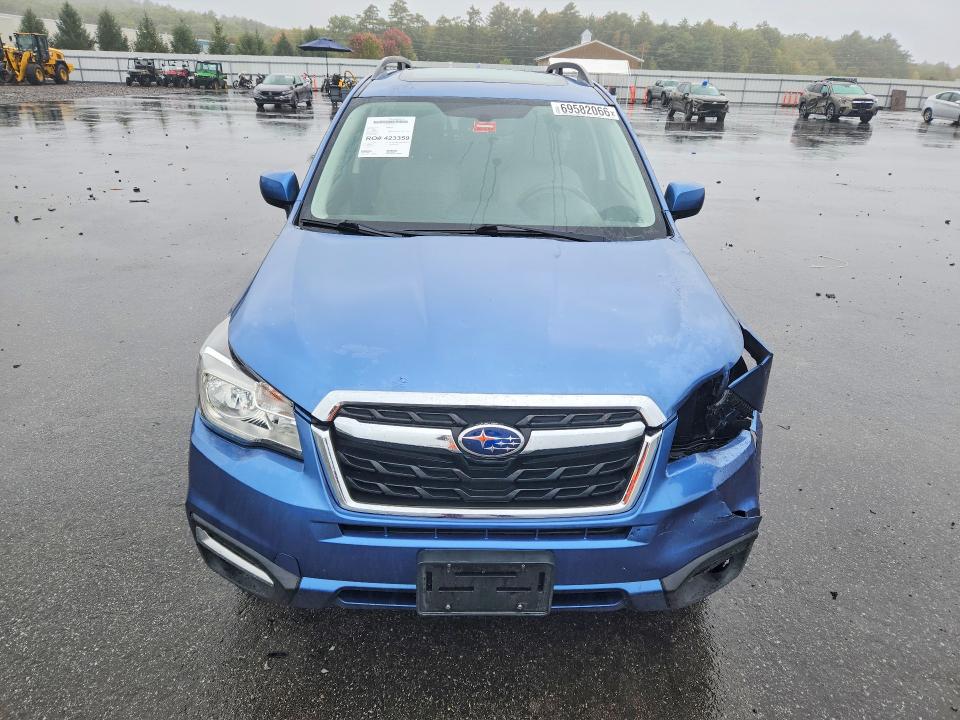 Zdjęcie 5 z aukcji – 2017 SUBARU FORESTER z VIN JF2SJALC5HH437816