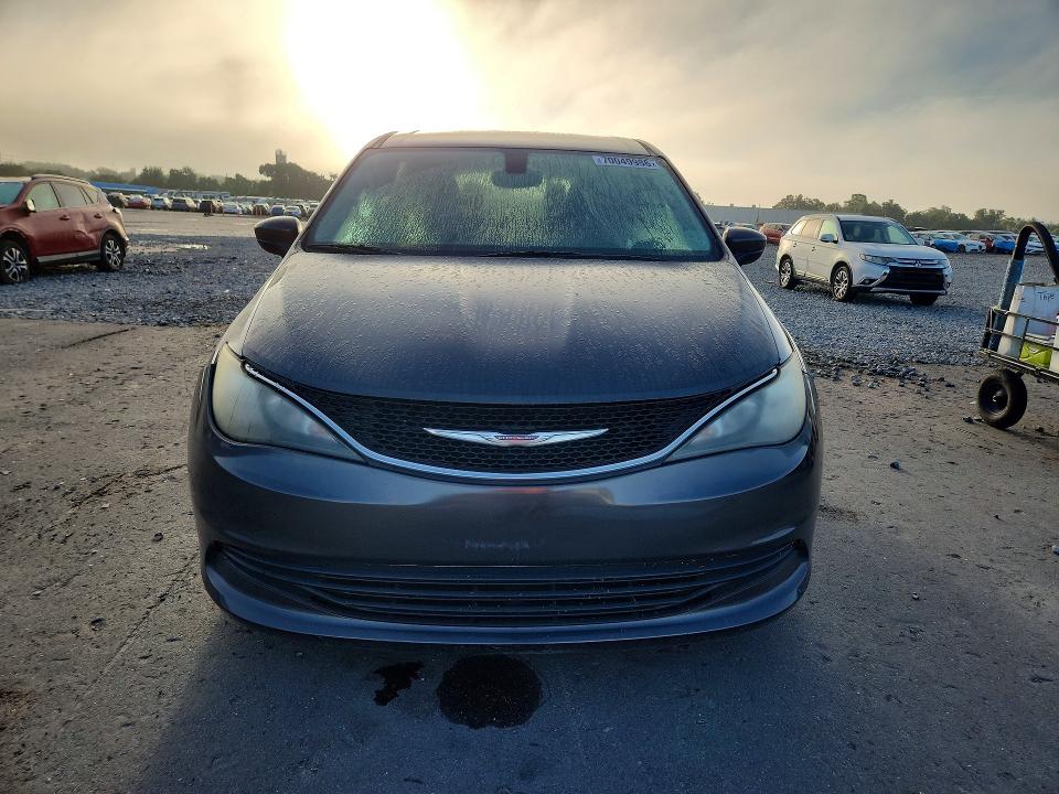 Photo 5 from auction – 2017 CHRYSLER PACIFICA with VIN 2C4RC1CG2HR521803