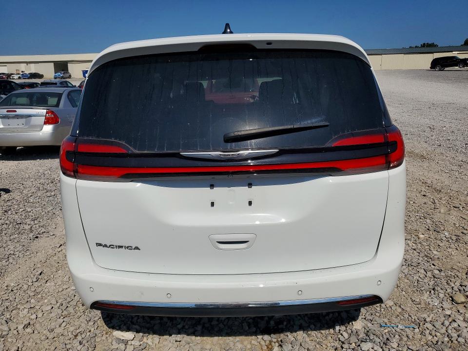 Photo 6 from auction – 2023 CHRYSLER PACIFICA with VIN 2C4RC1BG4PR575183