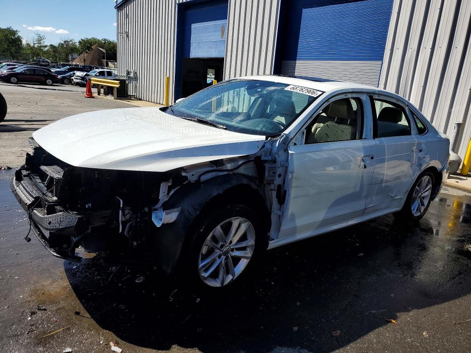 Снимка 1 от търг – 2020 VOLKSWAGEN PASSAT с VIN 1VWWA7A31LC003577