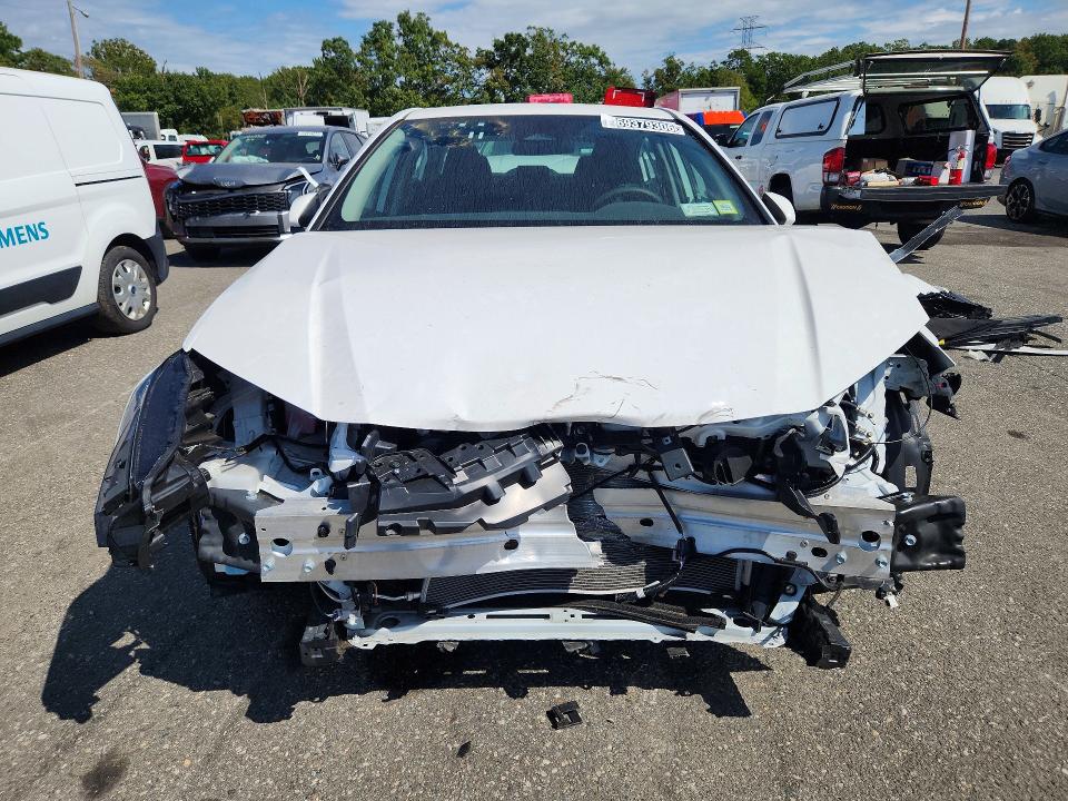 Photo 5 from auction – 2026 TOYOTA CAMRY with VIN 4T1DAACK3TU709547