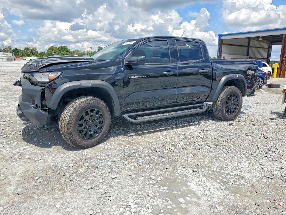 2026 CHEVROLET COLORADO