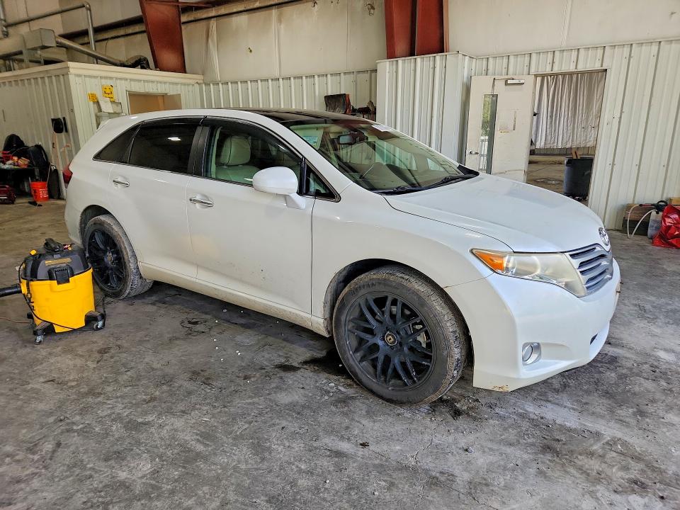 Photo 4 from auction – 2010 TOYOTA VENZA with VIN 4T3BK3BB8AU043033
