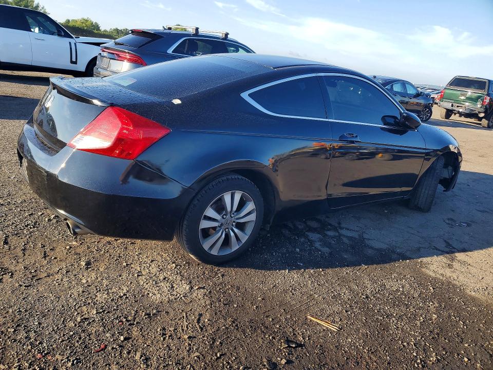 Photo 3 from auction – 2012 HONDA ACCORD with VIN 1HGCS1B34CA007490
