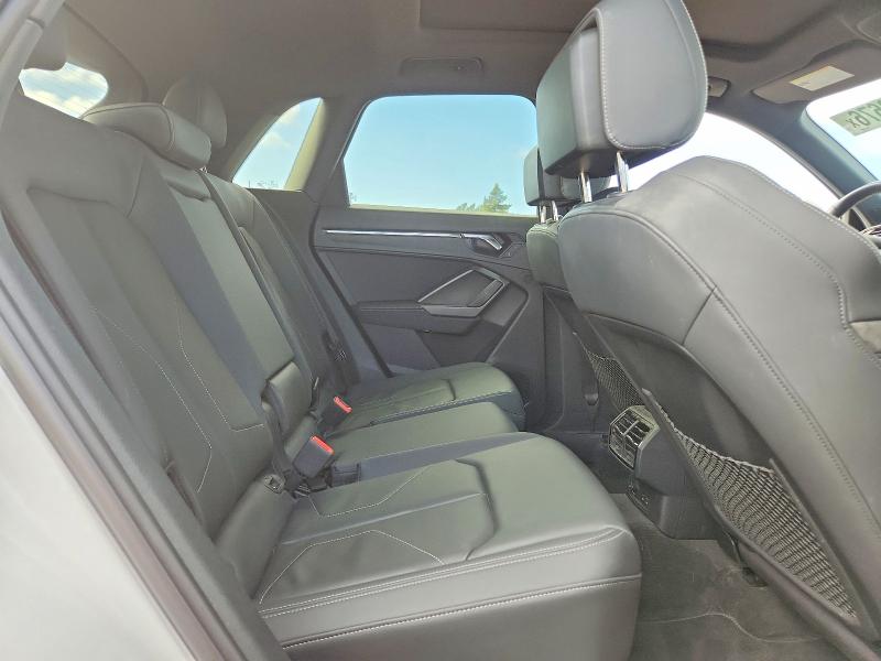 Photo 11 from auction – 2020 AUDI Q3 with VIN WA1FECF3XL1024071
