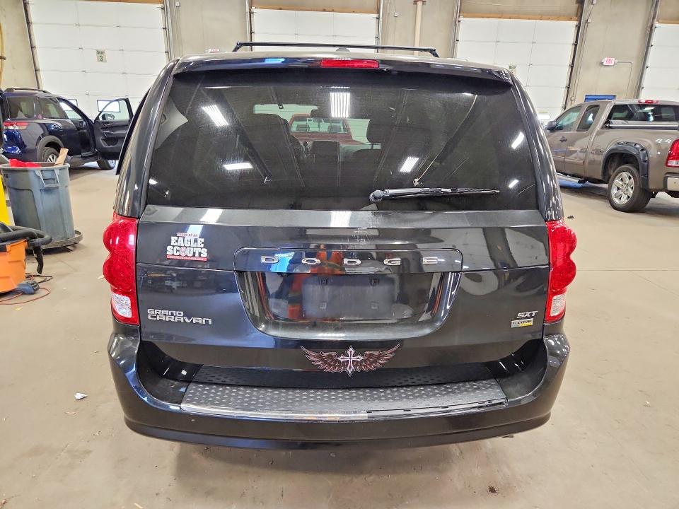 Photo 6 from auction – 2019 DODGE GRAND CARAVAN with VIN 2C4RDGCG0KR797467