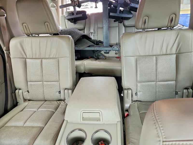 Photo 10 from auction – 2014 LINCOLN NAVIGATOR with VIN 5LMJJ2H57EEL06497