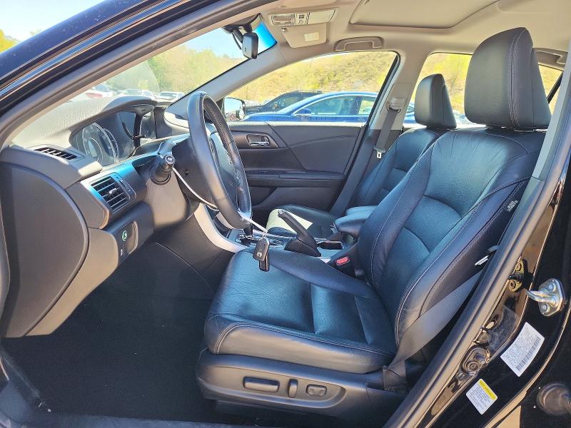Photo 7 from auction – 2015 HONDA ACCORD with VIN 1HGCR2F88FA034185