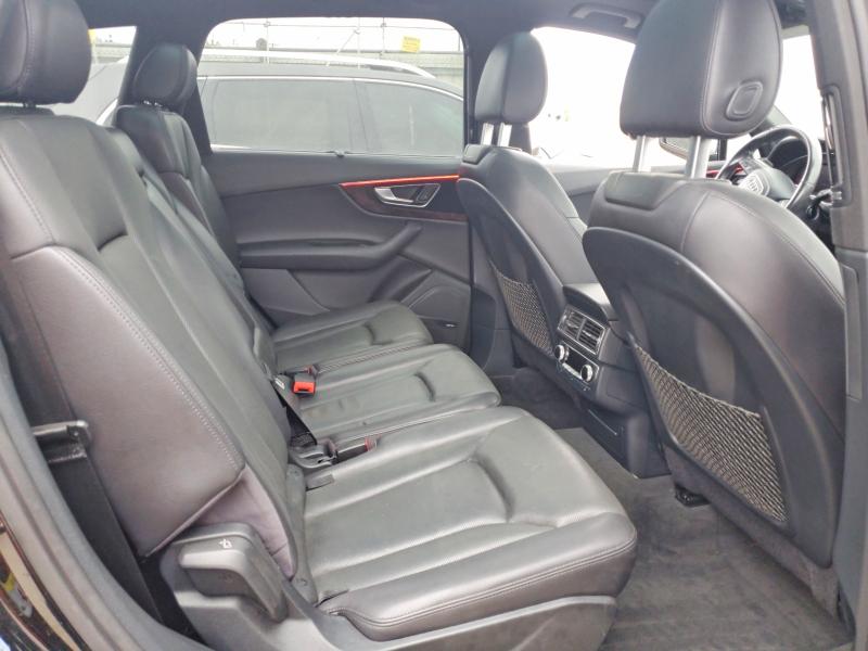 Foto 11 de la subasta – 2017 AUDI Q7 con VIN WA1VAAF70HD017957