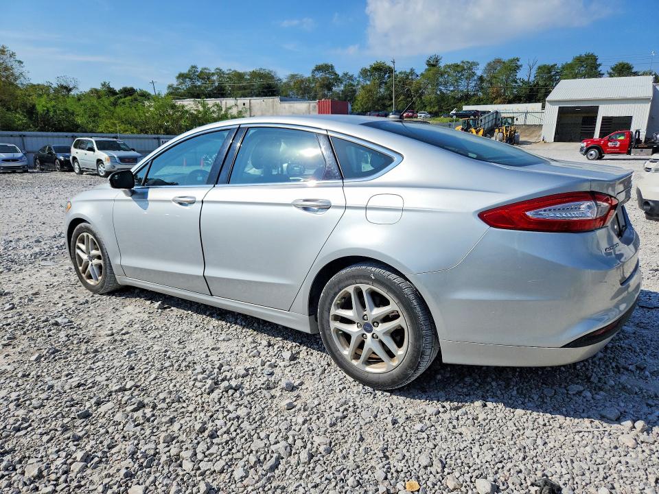 Photo 2 from auction – 2015 FORD FUSION with VIN 3FA6P0HD4FR129497