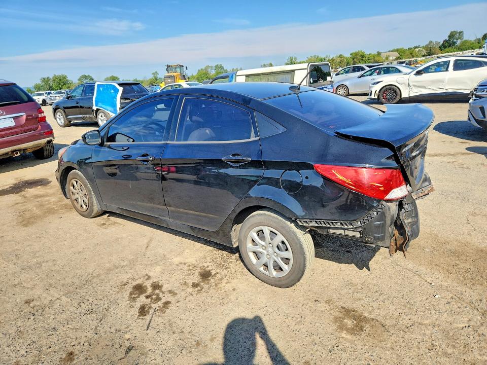 Photo 2 from auction – 2013 HYUNDAI ACCENT with VIN KMHCT4AEXDU399354