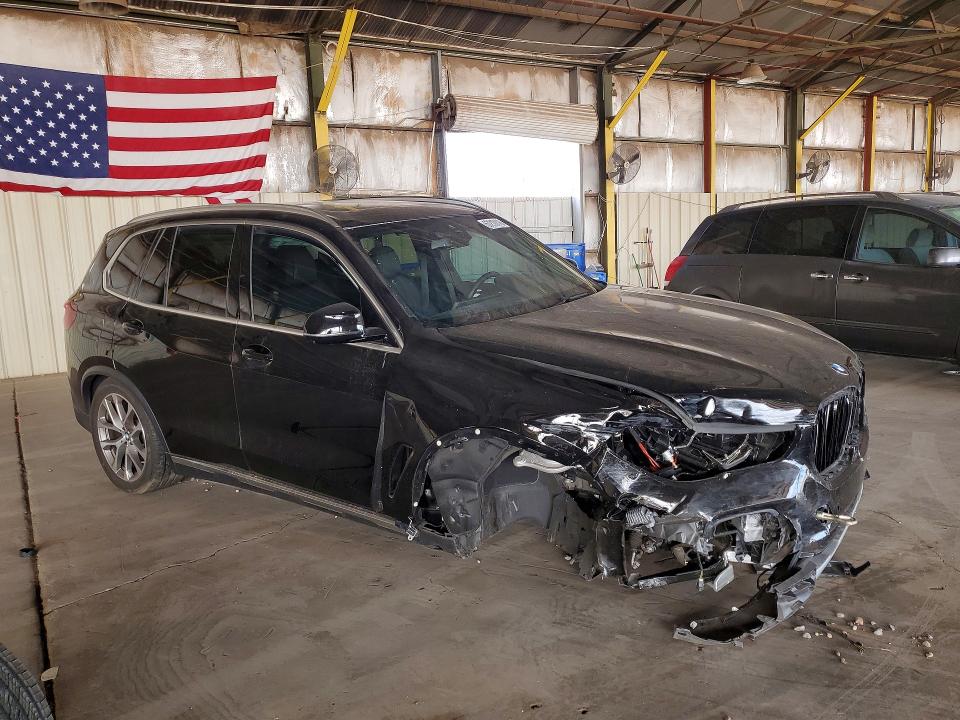 Photo 4 from auction – 2021 BMW X5 with VIN 5UXCR4C06M9F02651