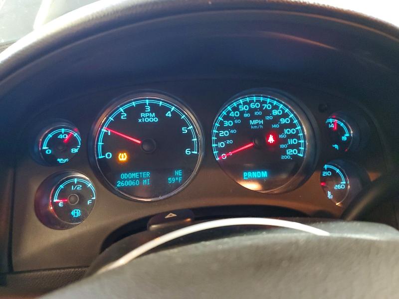 Photo 9 from auction – 2011 CHEVROLET AVALANCHE with VIN 3GNTKEE31BG107085