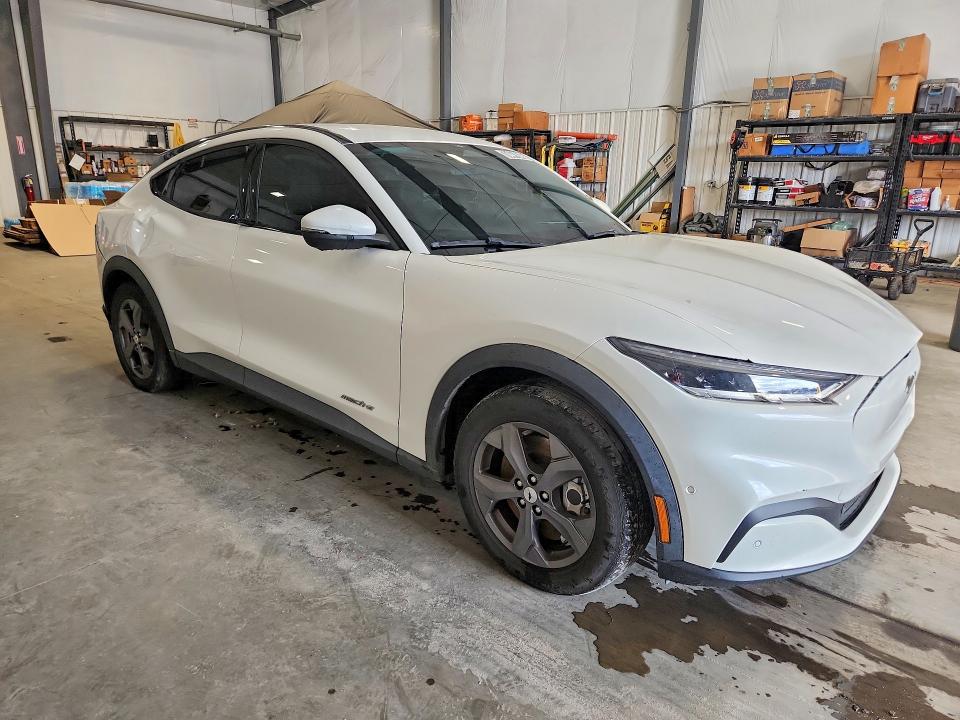 Photo 4 from auction – 2021 FORD MUSTANG MACH-E with VIN 3FMTK1RM6MMA49088