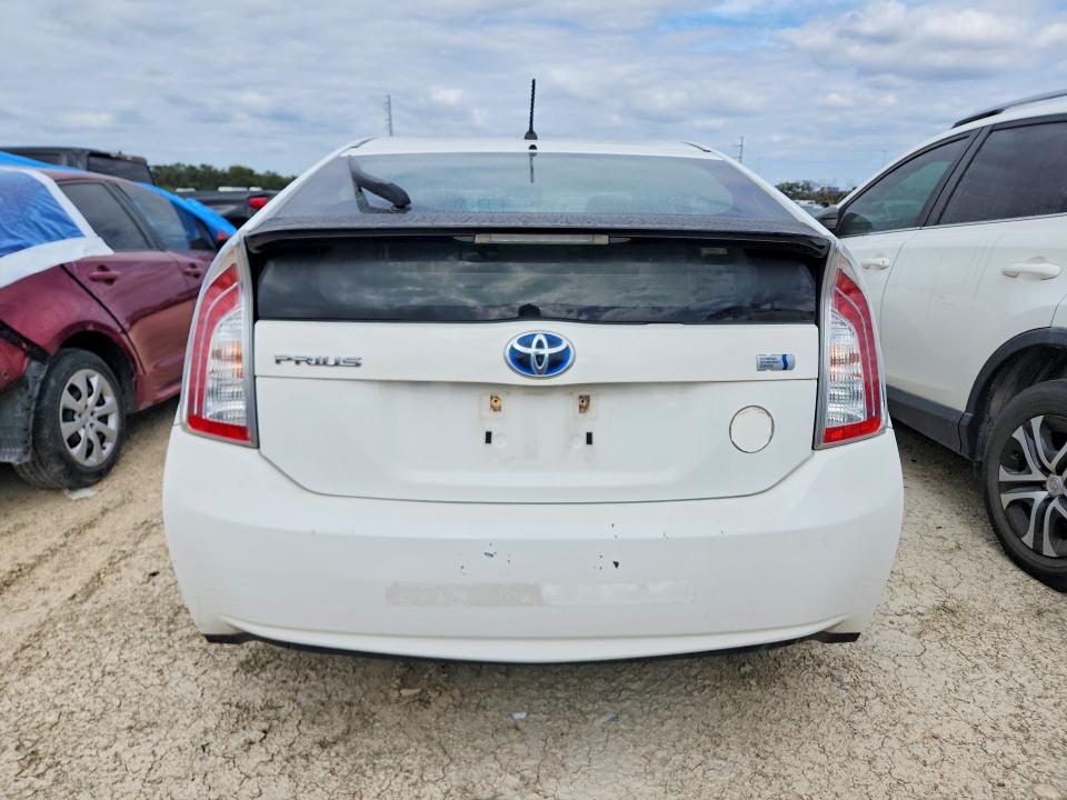 Снимка 6 от търг – 2012 TOYOTA PRIUS с VIN JTDKN3DUXC5496912