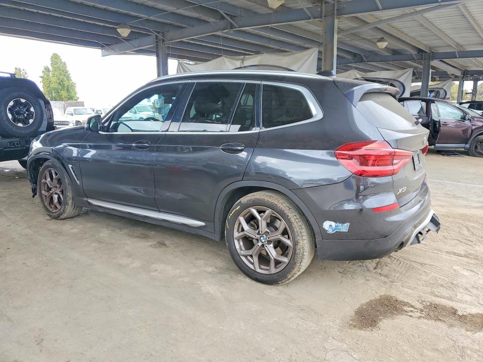 Photo 2 from auction – 2021 BMW X3 with VIN 5UXTS1C0XM9F04762