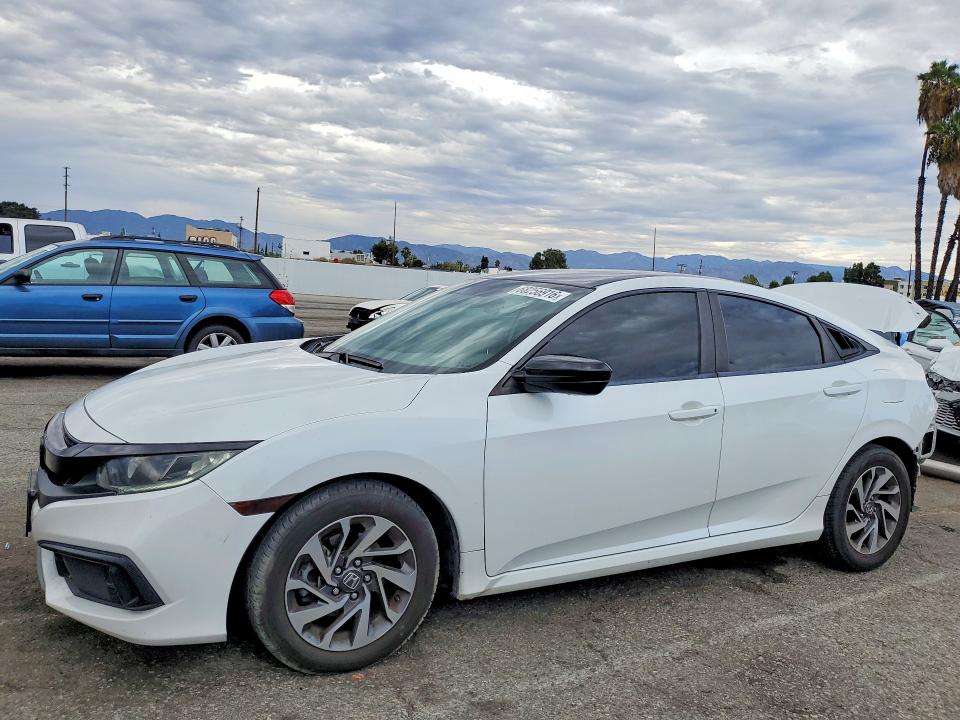 HONDA CIVIC 2020 with VIN 2HGFC2F63LH571878 - Photo from auction