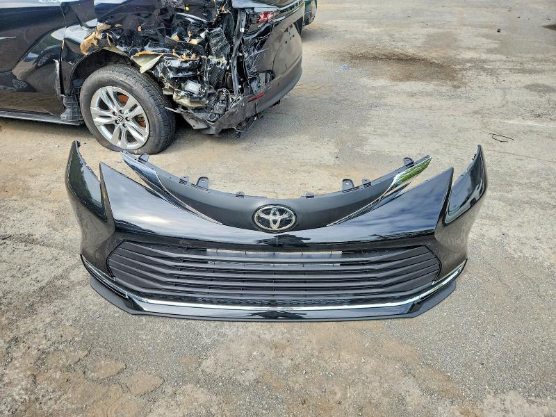 Photo 13 from auction – 2023 TOYOTA SIENNA with VIN 5TDCSKFC6PS106268