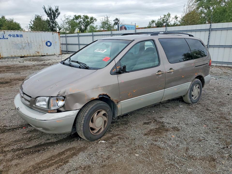 1999 TOYOTA SIENNA - Търг №69967686
