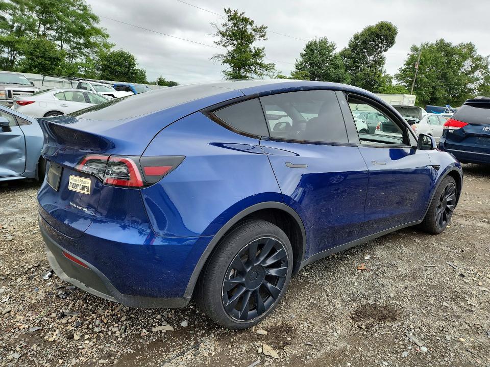 صورة رقم 3 من المزاد - 2023 TESLA MODEL Y مع VIN 7SAYGAEE3PF632482