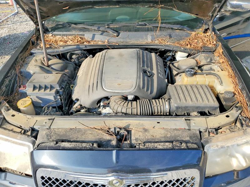 Photo 11 from auction – 2005 CHRYSLER 300C with VIN 2C3AA63H25H694185