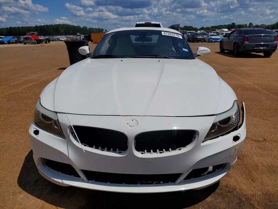 Photo 5 from auction – 2011 BMW Z4 with VIN WBALM5C56BE377697