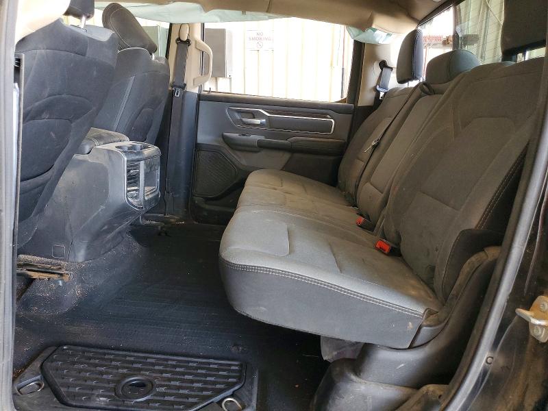 صورة رقم 10 من المزاد - 2019 RAM 1500 مع VIN 1C6SRFFT2KN659844