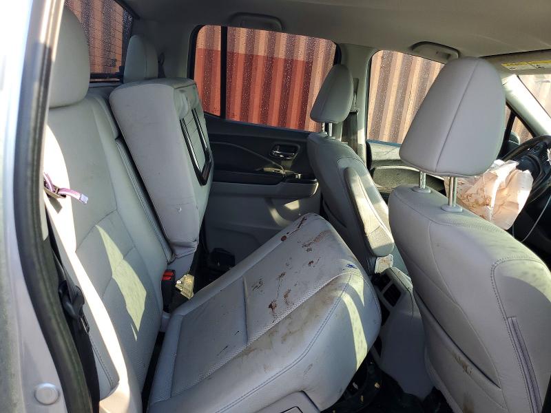 Photo 11 from auction – 2017 HONDA RIDGELINE with VIN 5FPYK3F66HB039173