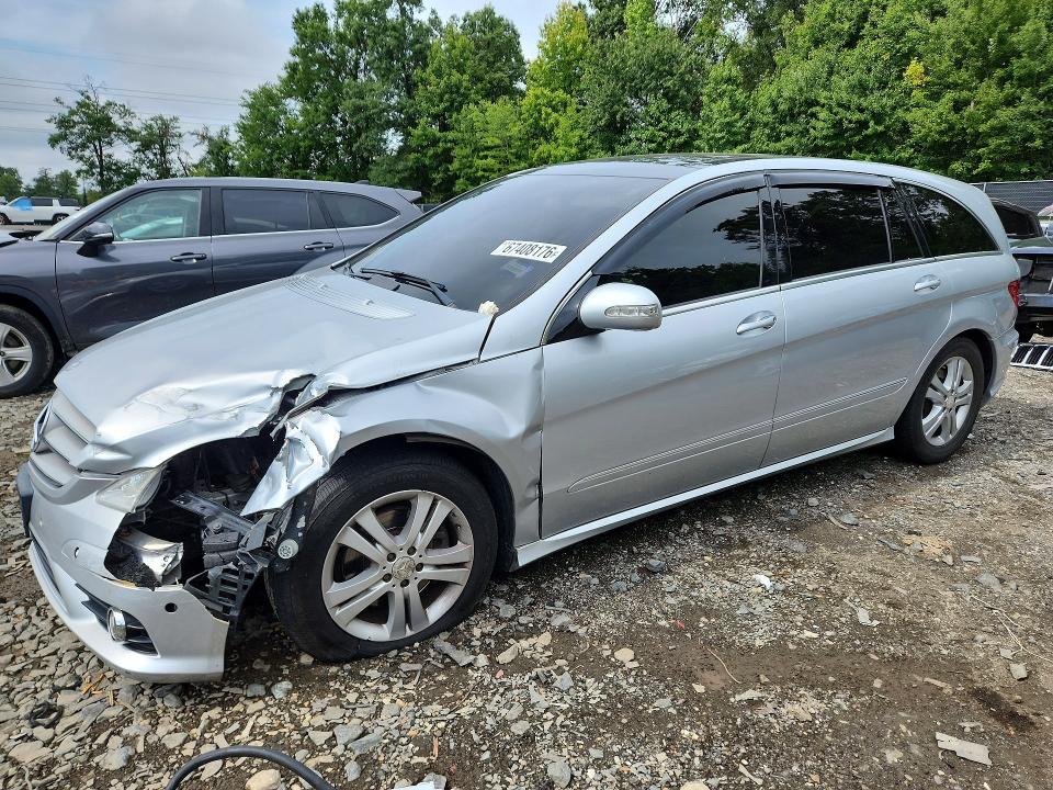MERCEDES-BENZ R 2008 with VIN 4JGCB65E08A084157 - Photo from auction