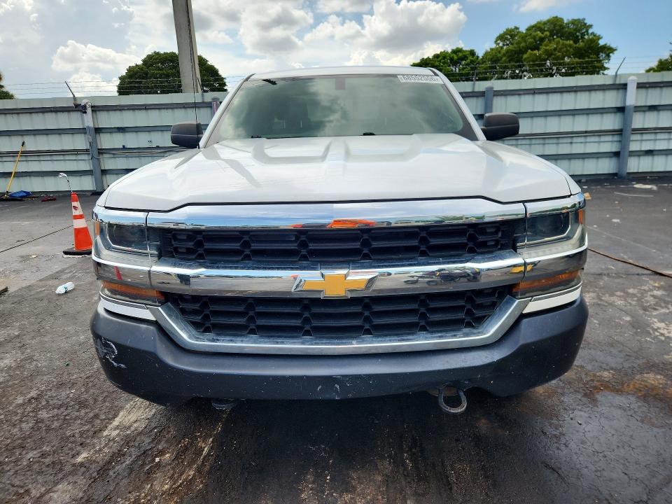 Снимка 5 от търг – 2018 CHEVROLET SILVERADO с VIN 1GCVKNEH8JZ158658
