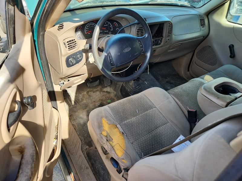 Photo 8 from auction – 2002 FORD F150 with VIN 2FTRX18W02CA81711