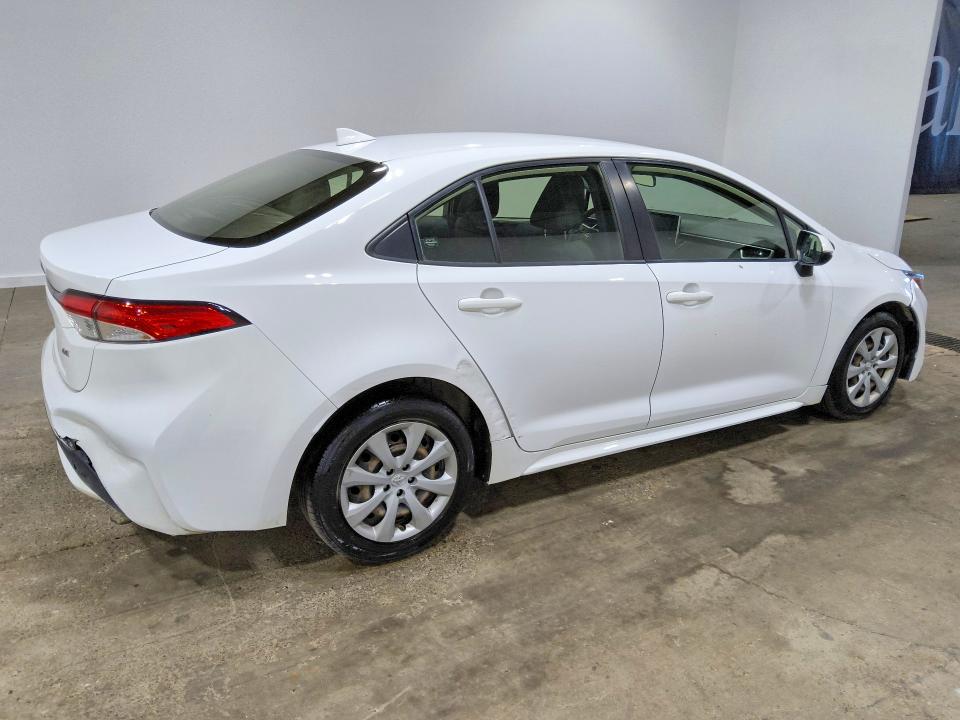 Photo 3 from auction – 2021 TOYOTA COROLLA with VIN JTDEPMAE3MJ176723