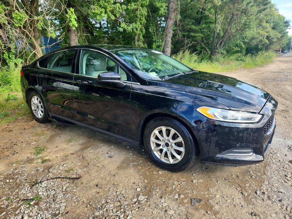 Photo 4 from auction – 2016 FORD FUSION with VIN 3FA6P0G78GR235867