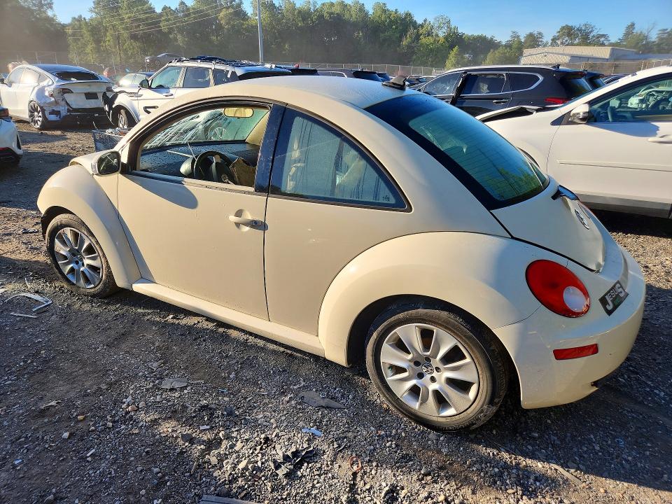 Photo 2 from auction – 2009 VOLKSWAGEN NEW BEETLE with VIN 3VWPW31C79M501658