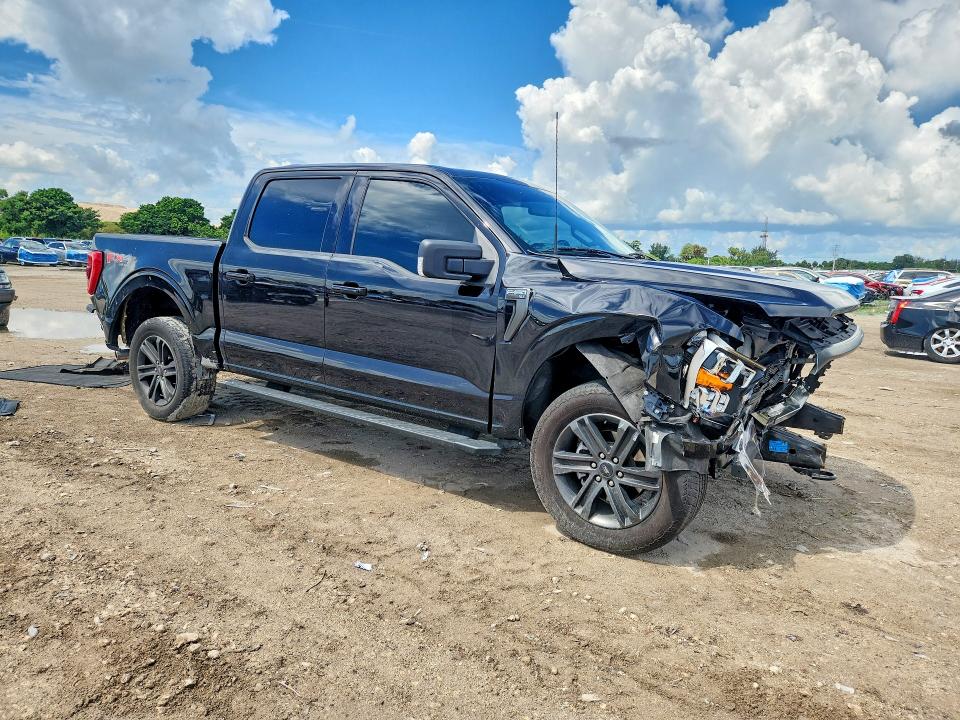 Снимка 4 от търг – 2022 FORD F150 с VIN 1FTFW1E56NKE35975