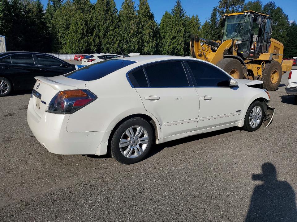 Photo 3 from auction – 2010 NISSAN ALTIMA with VIN 1N4CL2APXAC100804