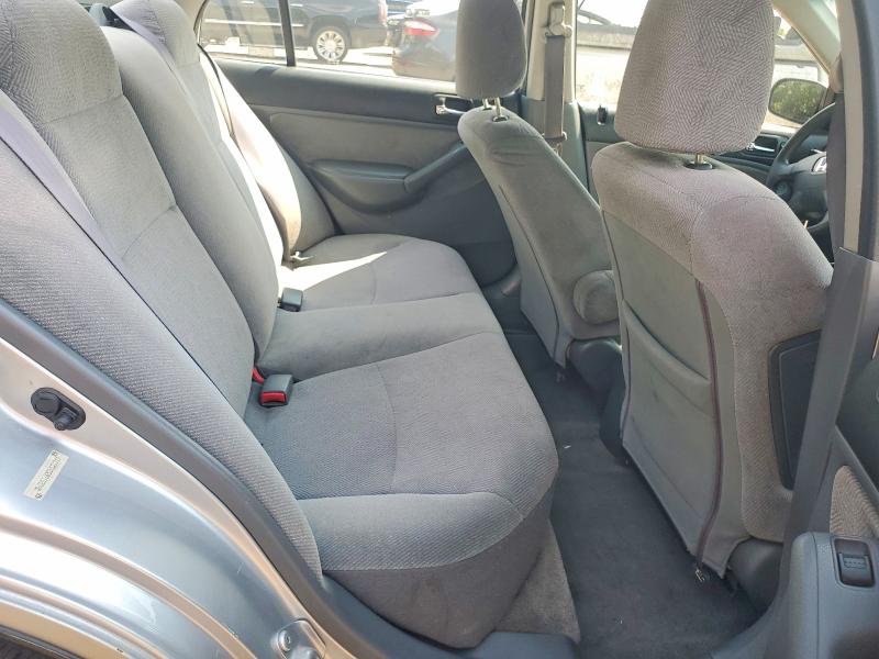 Photo 10 from auction – 2002 HONDA CIVIC with VIN 2HGES16652H521717
