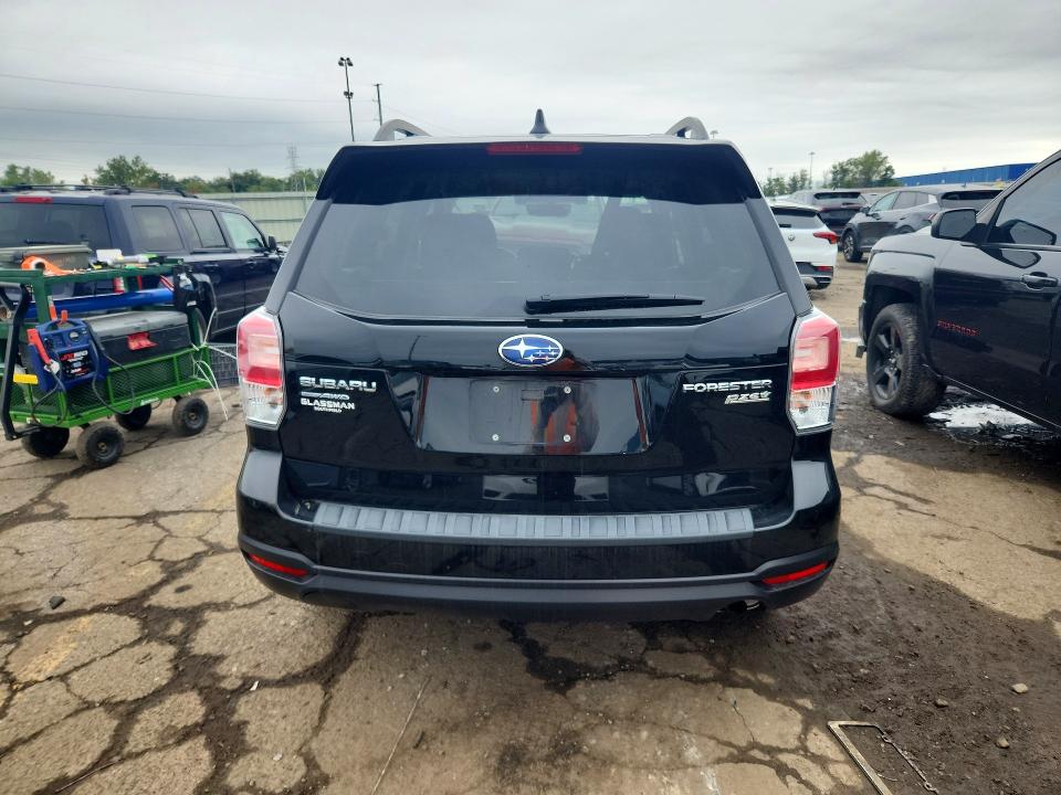 صورة رقم 6 من المزاد - 2017 SUBARU FORESTER مع VIN JF2SJAGC4HH478982