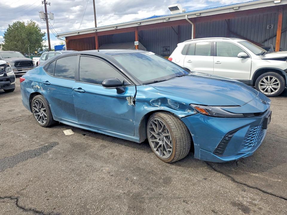 صورة رقم 4 من المزاد - 2026 TOYOTA CAMRY مع VIN 4T1DBADK4TU040667