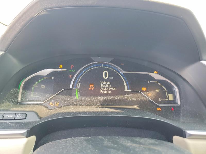 Photo 9 from auction – 2018 HONDA CLARITY with VIN JHMZC5F17JC005643